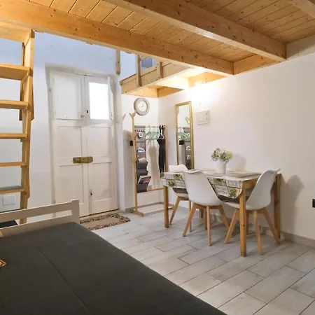 Monolocale Porta Napoli Appartement *